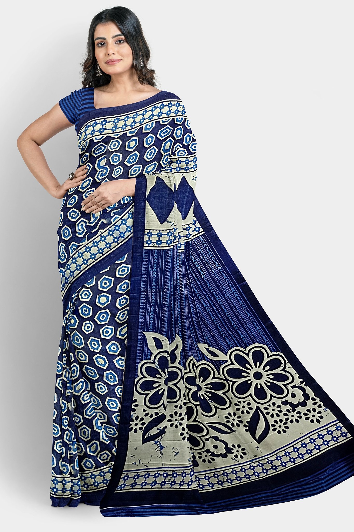 Beautiful Blended Saree with Running Blouse